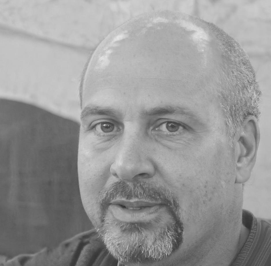 Portrait professionnel d'un analyste financier senior
